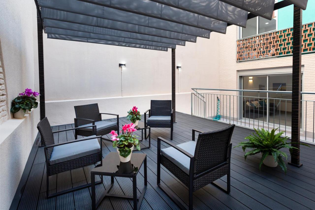 8 Lacus Duplex L’Hospitalet de Llobregat Exterior foto